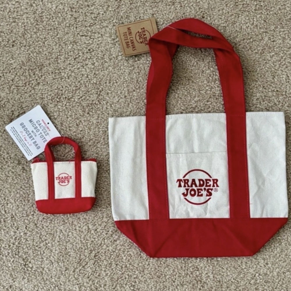 ❤️Trader Joe's Canvas Tote Set Red